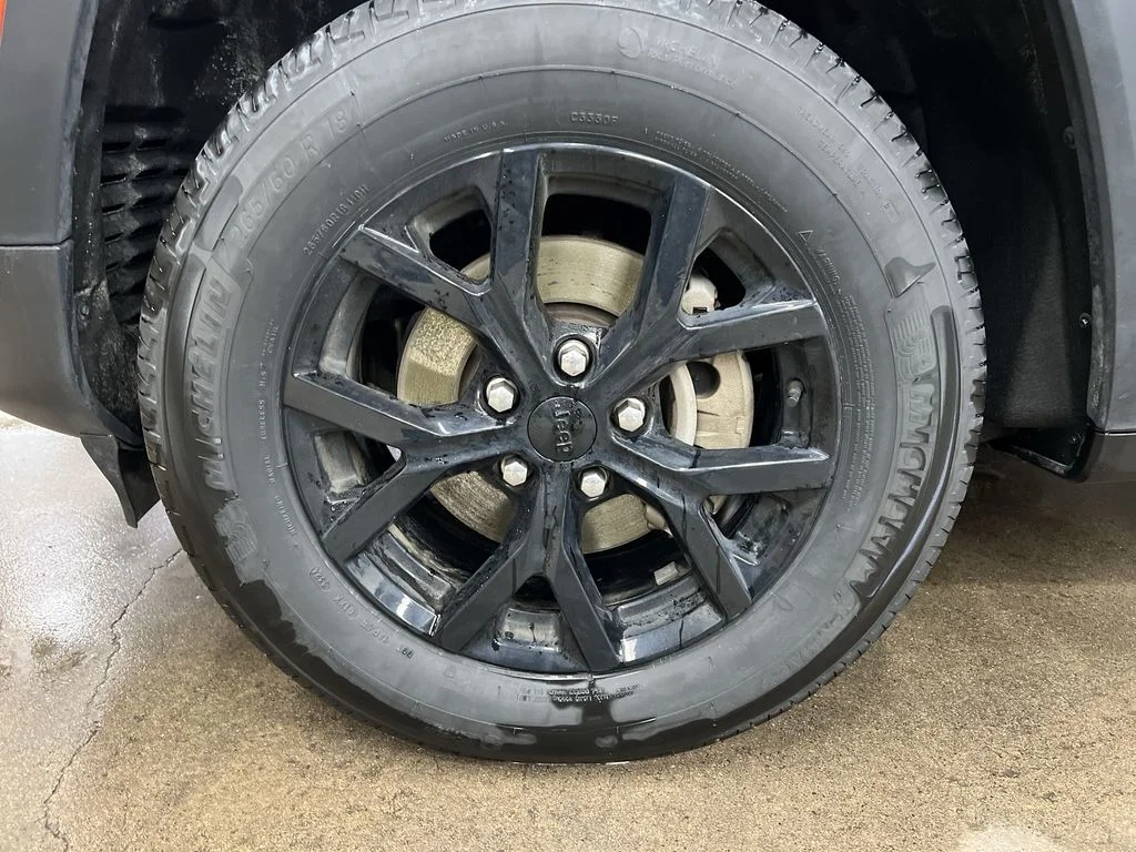 Certified Used 2024 Black Jeep Altitude image 18