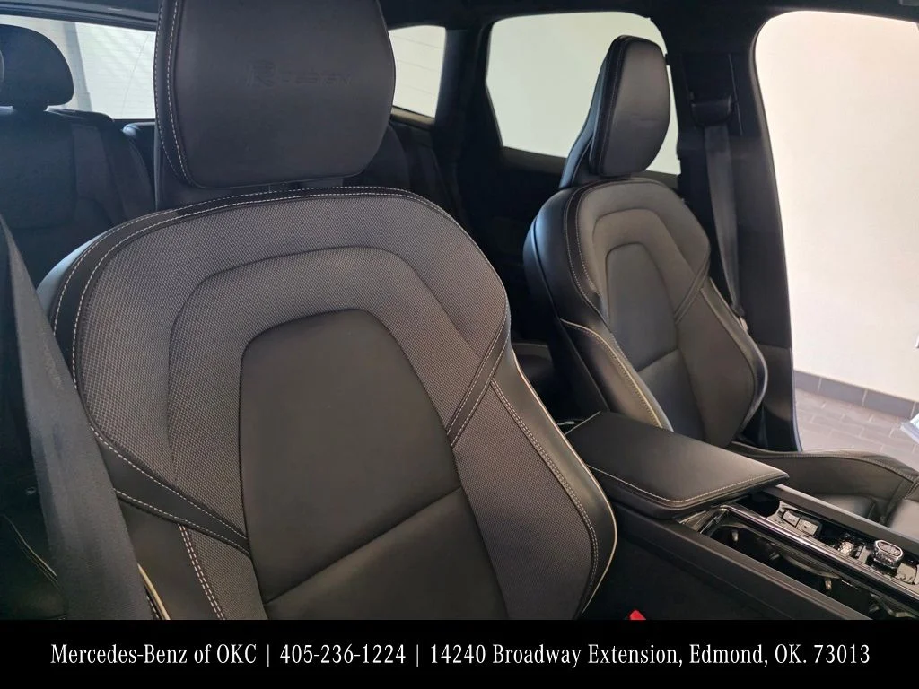 Used 2020 Gray Volvo T5 R-Design image 12