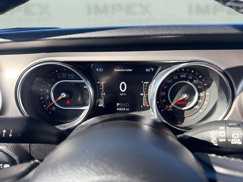 Used 2020 Yellow Jeep Unlimited Sport S image 23