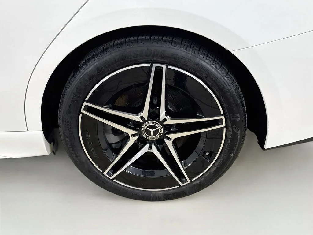 Used 2022 White Mercedes-Benz C 300 image 32