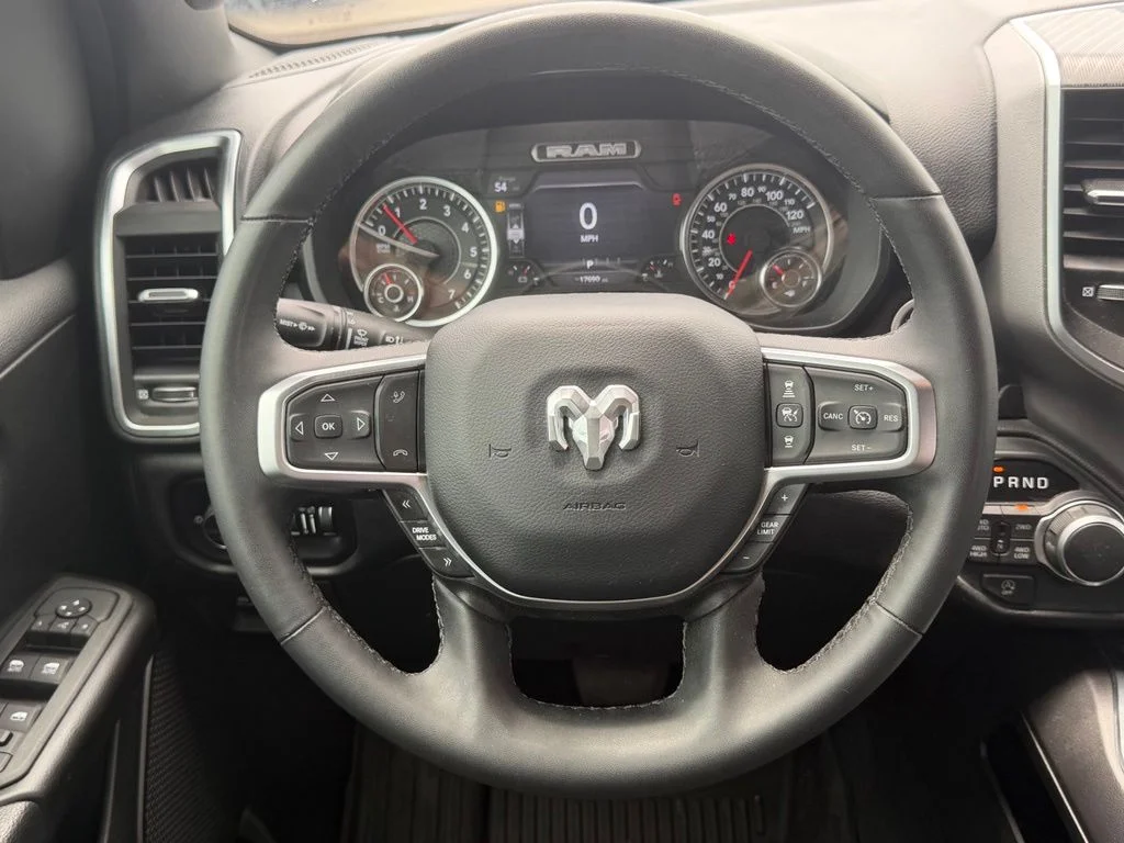Used 2025 White Ram Big Horn/Lone Star image 39