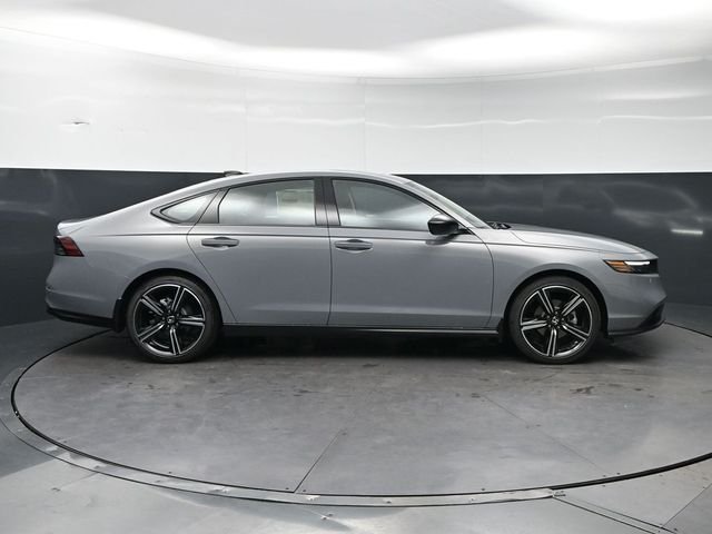 New 2026 Urban Gray Pearl Honda SE image 4