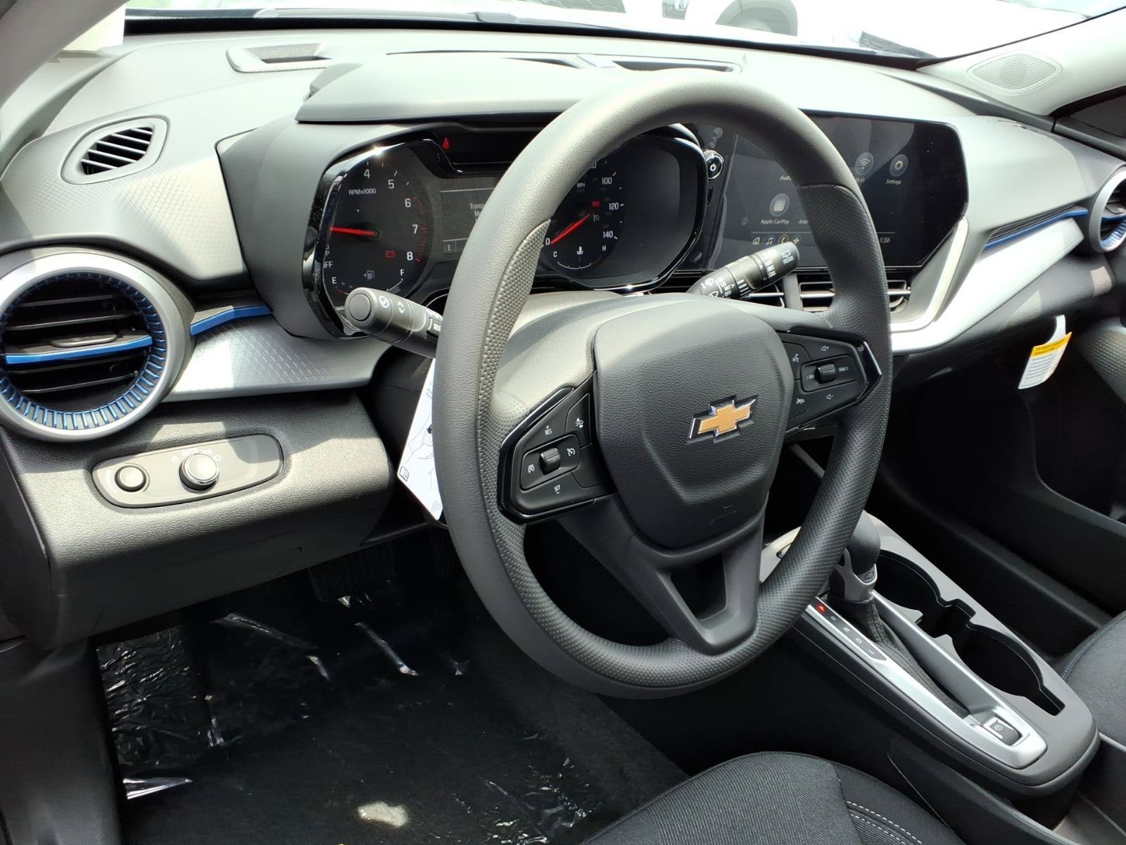 2026 Chevrolet Trax LS - Photo 6