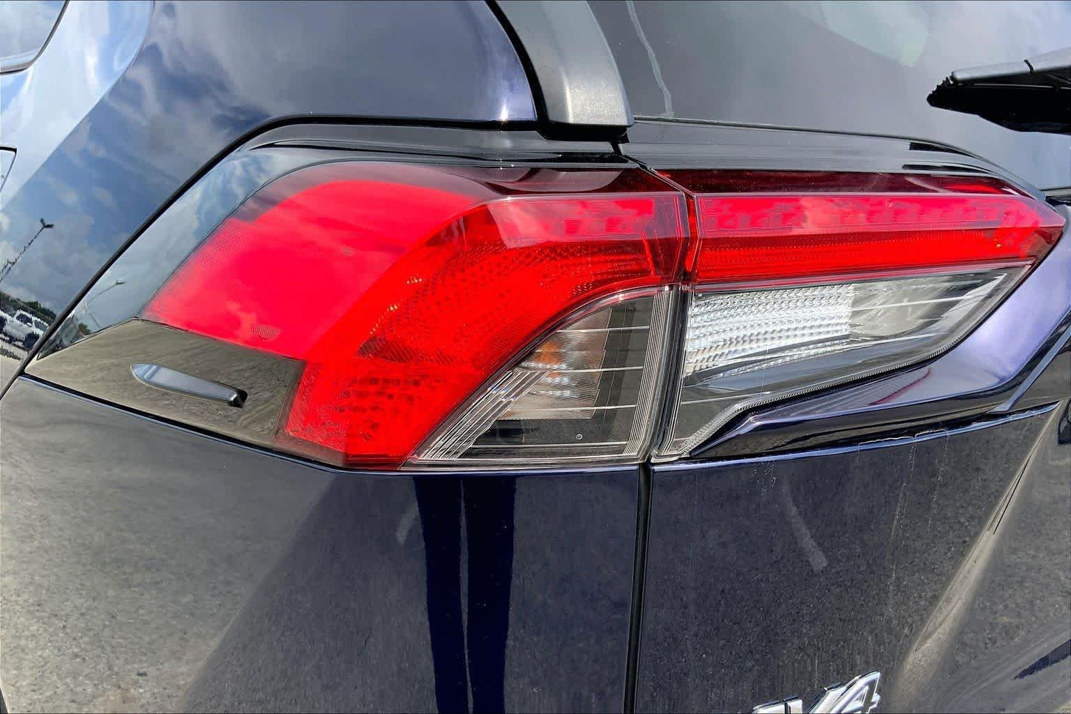 Used 2020 Blueprint Toyota XLE image 28