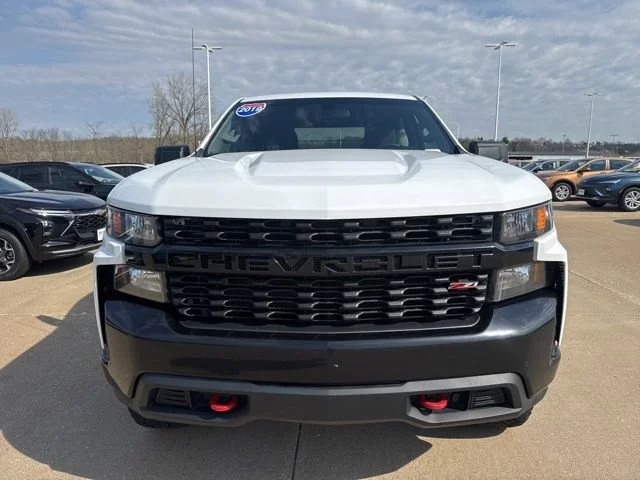 Used 2019 Summit White Chevrolet Custom Trail Boss image 12