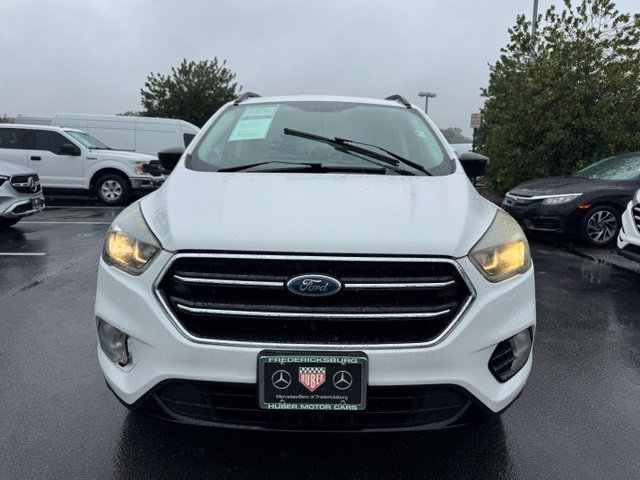 Used 2018 Oxford White Ford SE image 2