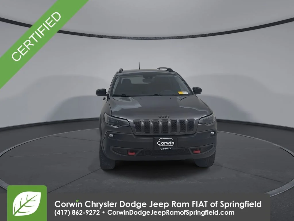 Used 2022 Gray Jeep Trailhawk image 5