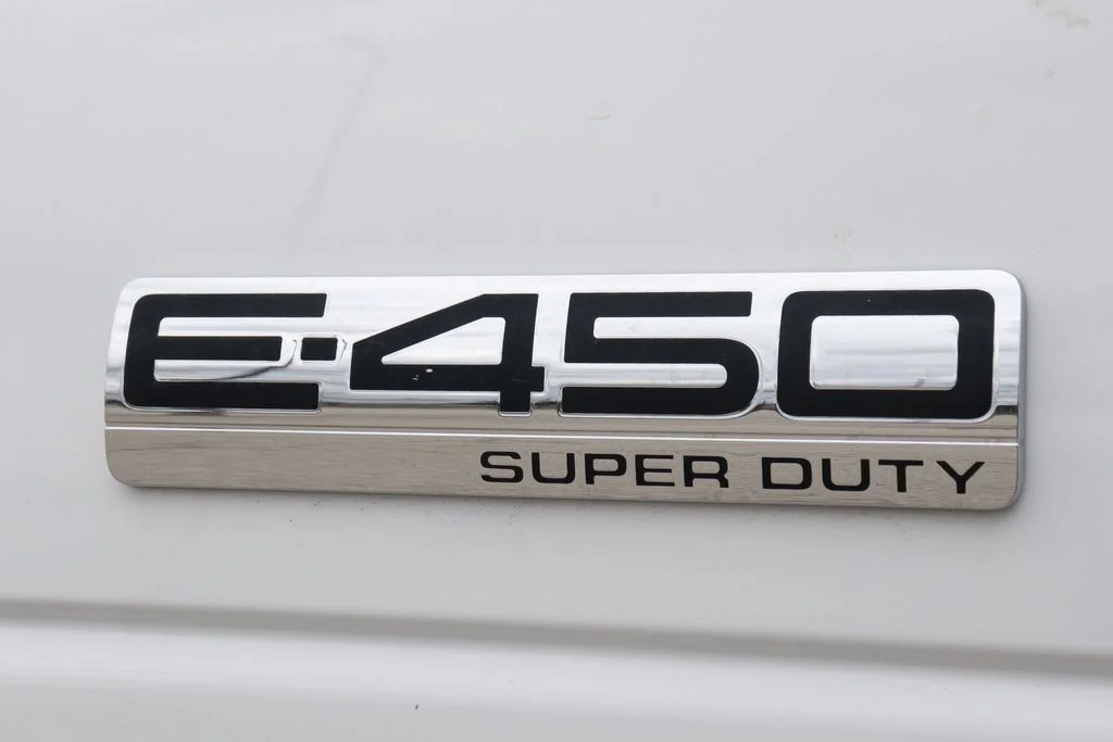 Used 2025 Oxford White Ford Base image 39