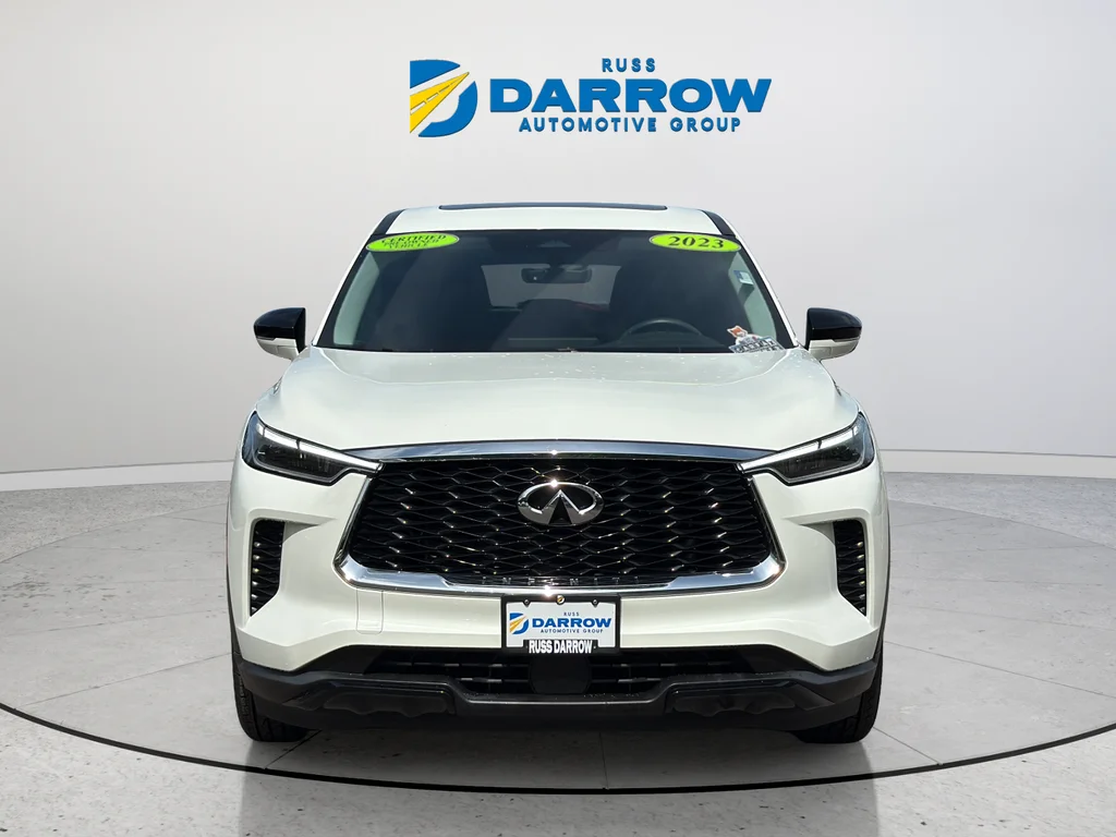 Certified Used 2023 White INFINITI PURE image 8