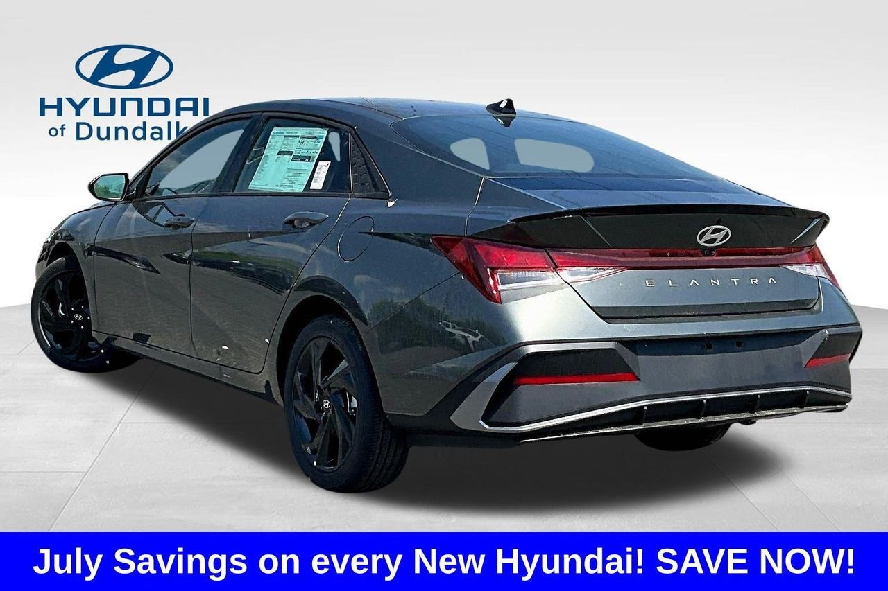 New 2026 Gray Hyundai SEL Sport Premium image 23