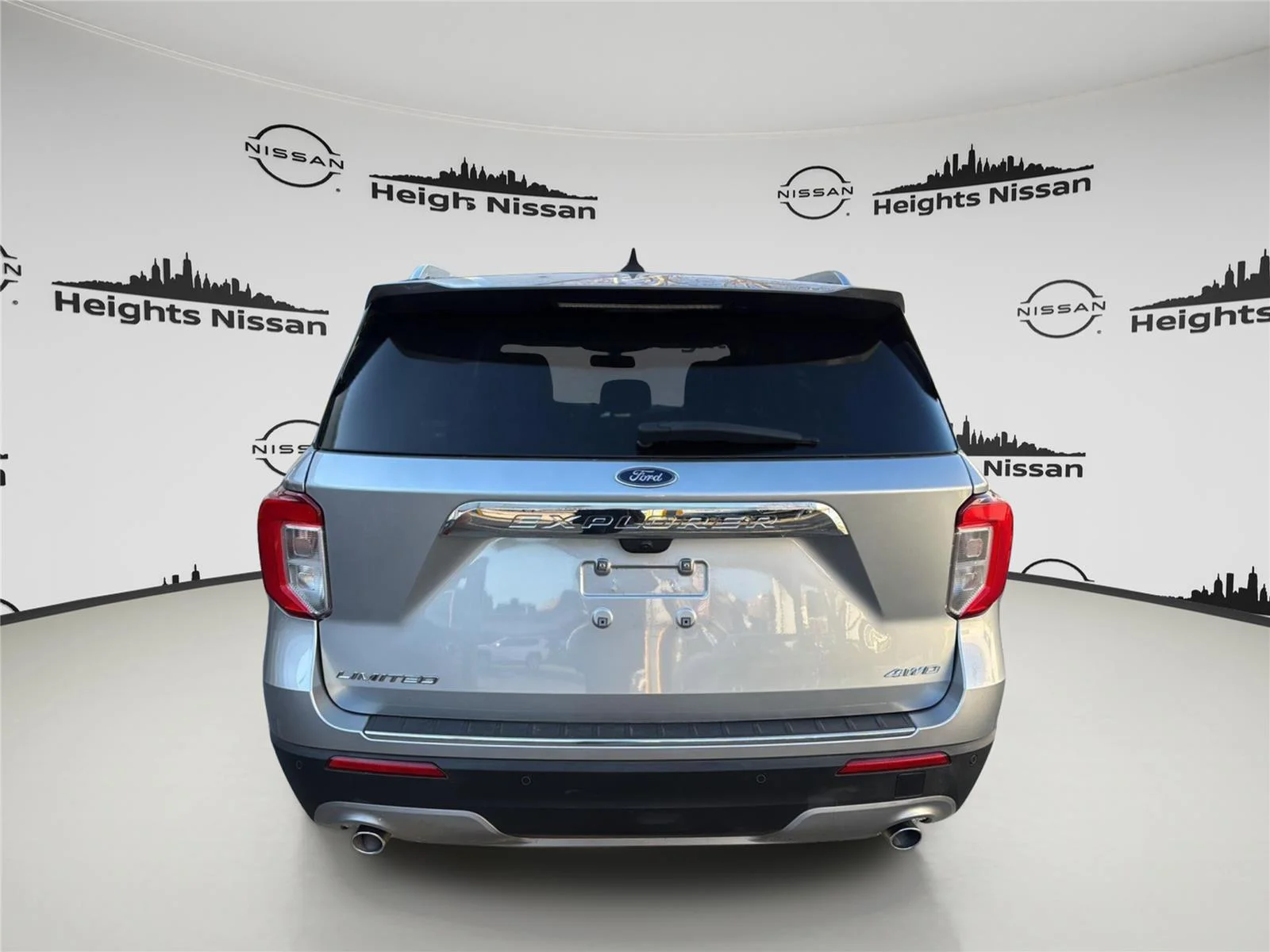 2023 Ford Explorer Limited - Photo 7
