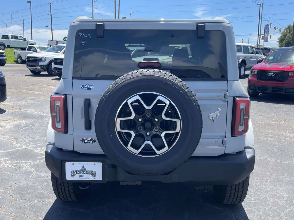 New 2026 White Ford Outer Banks image 4