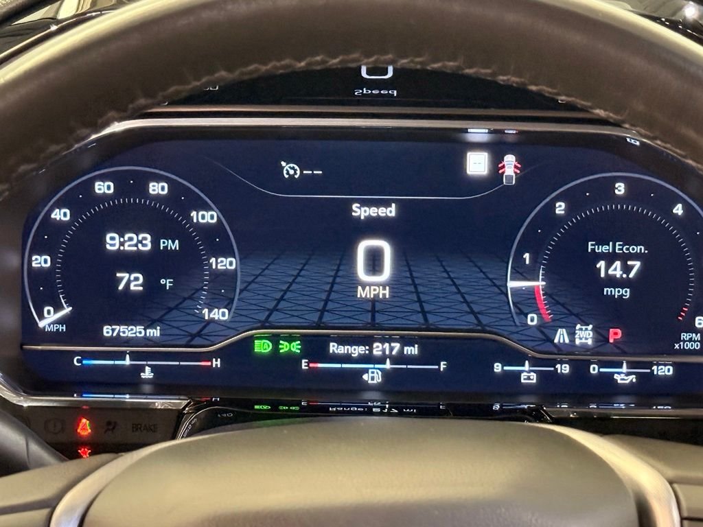 Used 2022 Titanium GMC SLT image 19