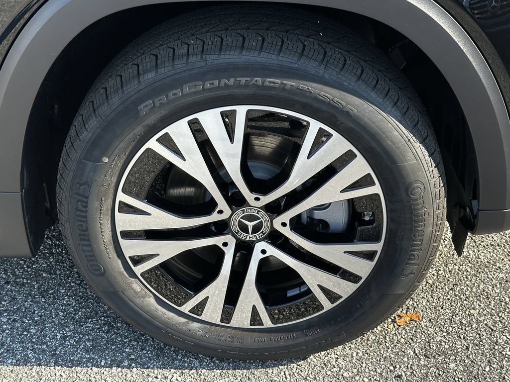 New 2026 Night Black Mercedes-Benz GLB 250 image 51