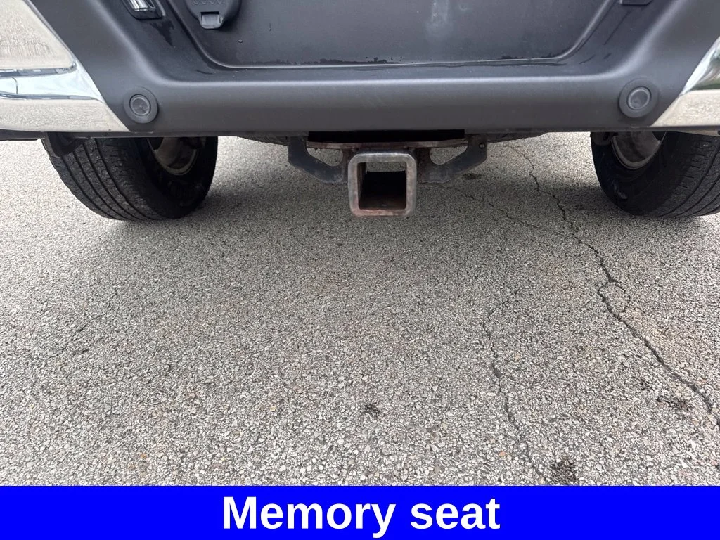 Used 2016 Shadow Black Ford Lariat image 12