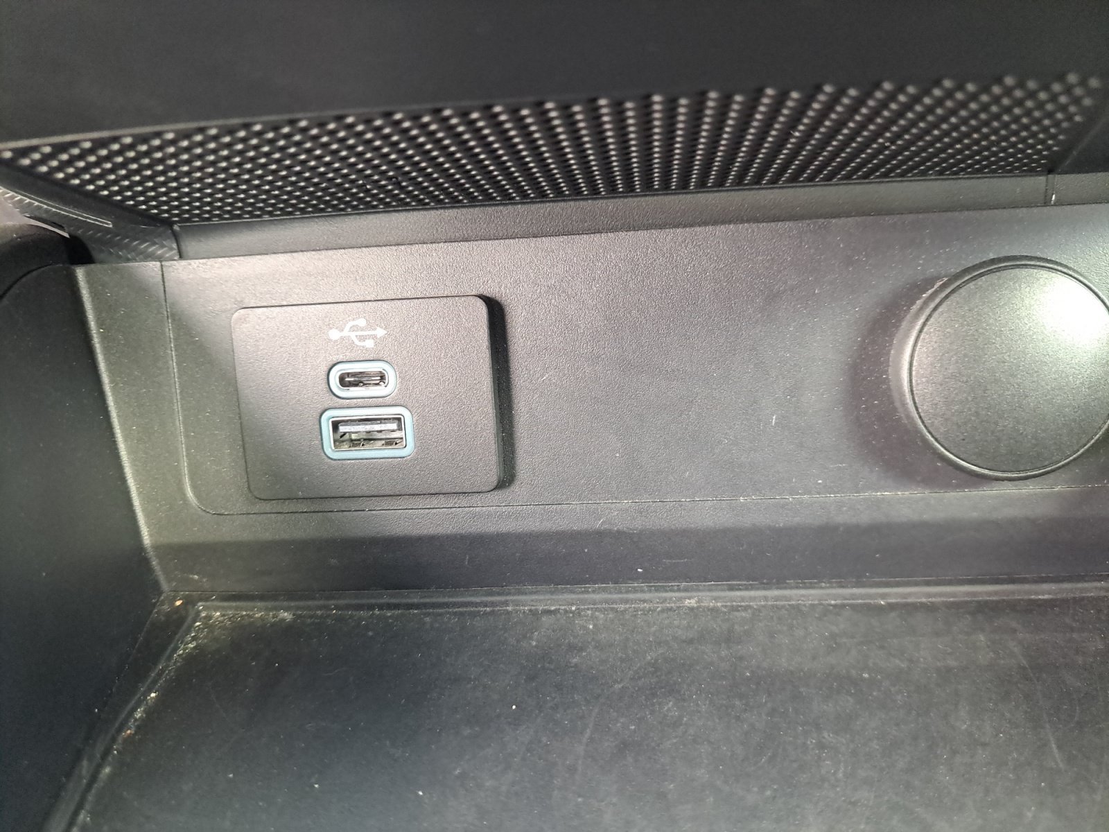 Used 2024 Shadow Black Ford EcoBoost image 19