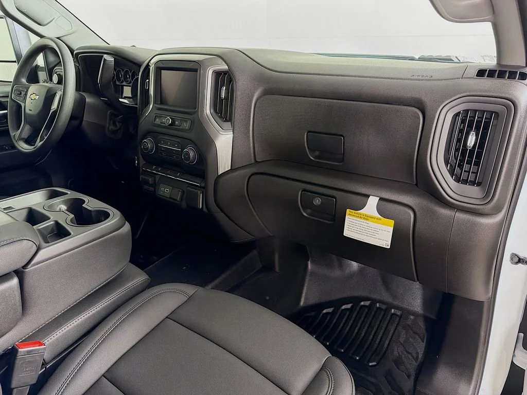 New 2026 Summit White Chevrolet Work Truck image 23
