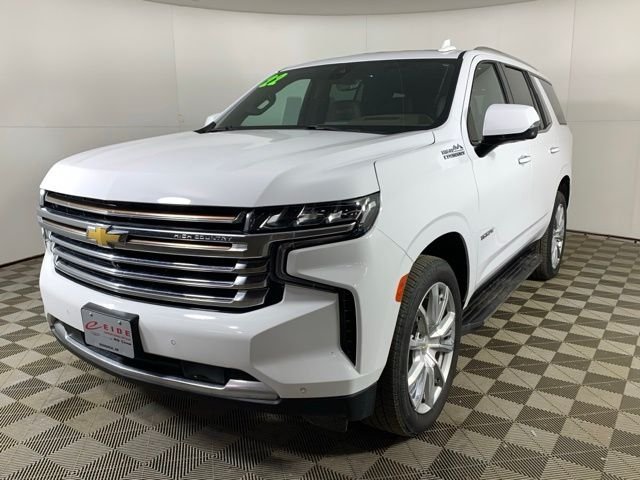 Used 2022 White Chevrolet High Country image 11
