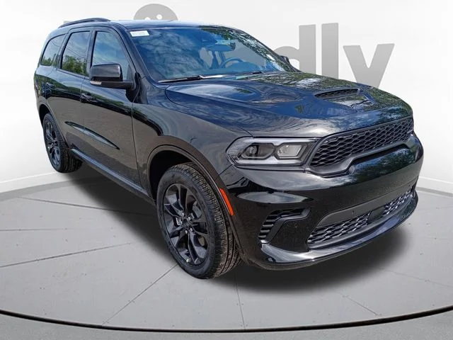New 2026 Diamond Black Clear-Coat Exterior Paint Dodge GT Plus image 3