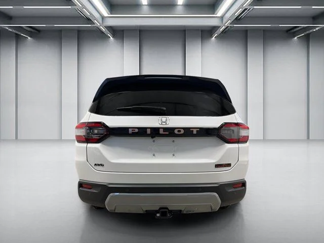 New 2026 Platinum White Pearl Honda TrailSport image 4
