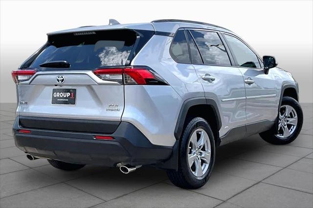 Certified Used 2022 SILVER SKY METALLIC Toyota  image 13