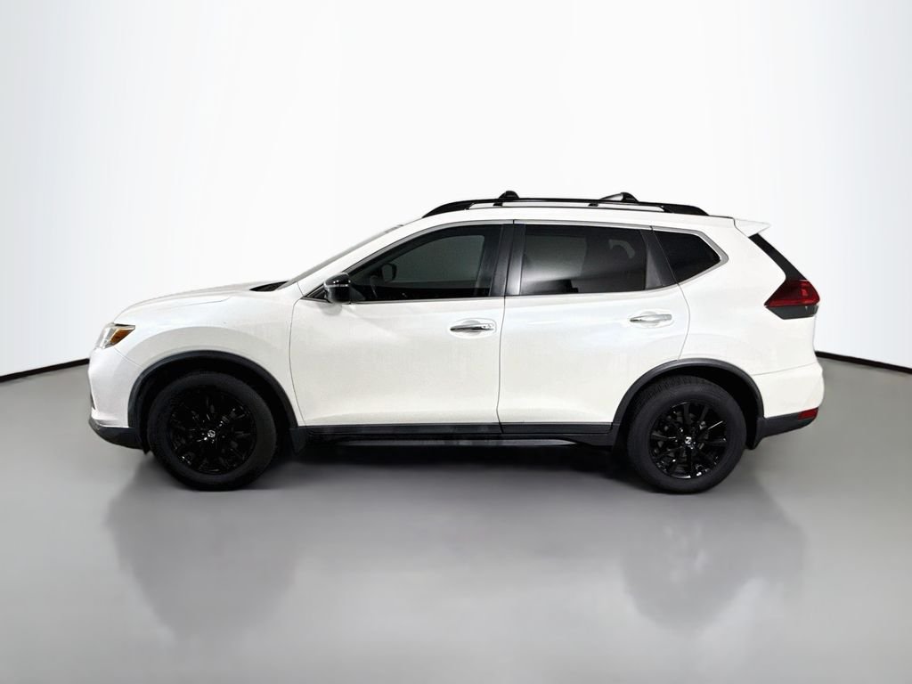 Used 2018 Pearl White Nissan SV image 8