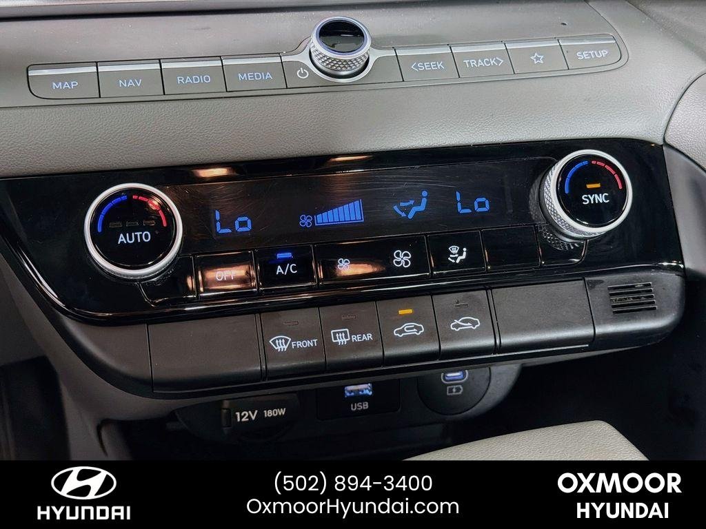 2024 Hyundai Elantra SEL - Photo 16
