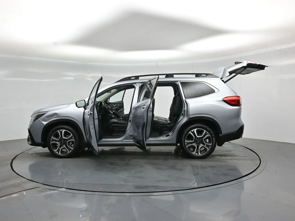 Certified Used 2023 Silver Subaru Limited image 37