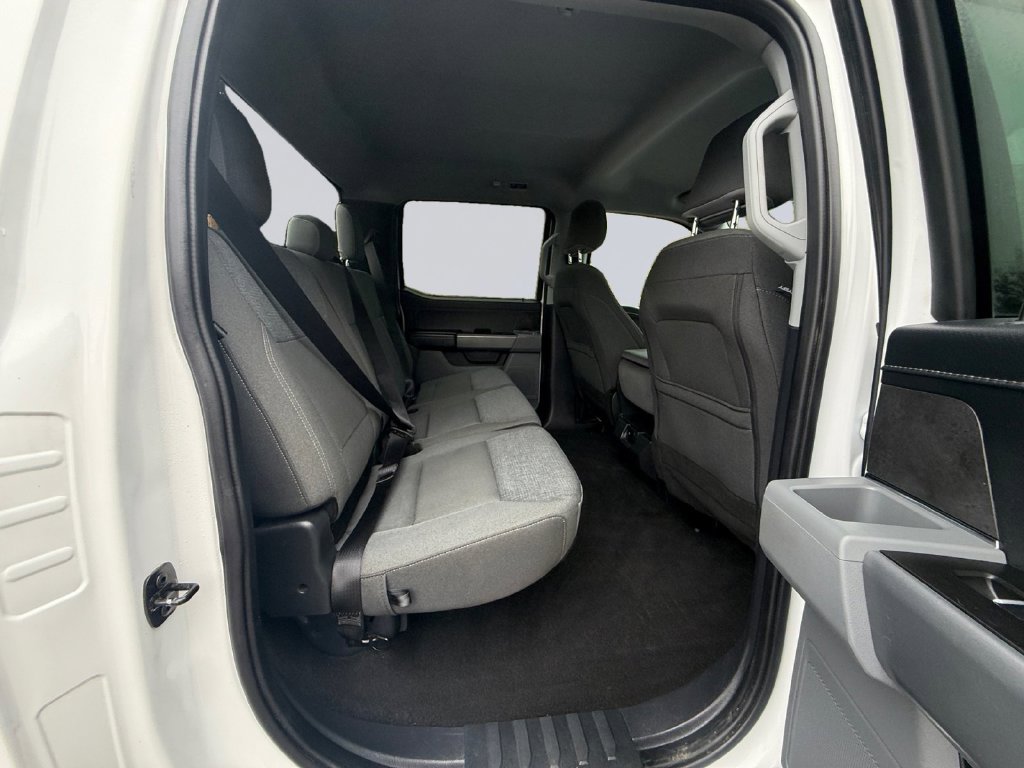Used 2024 White Ford XLT image 19