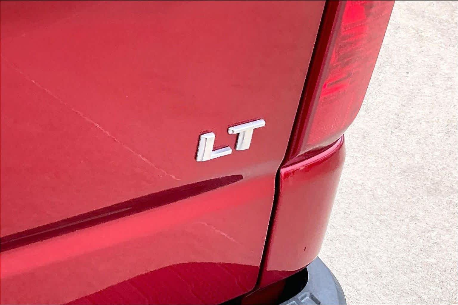 Used 2023 Radiant Red Tintcoat Chevrolet LT image 10