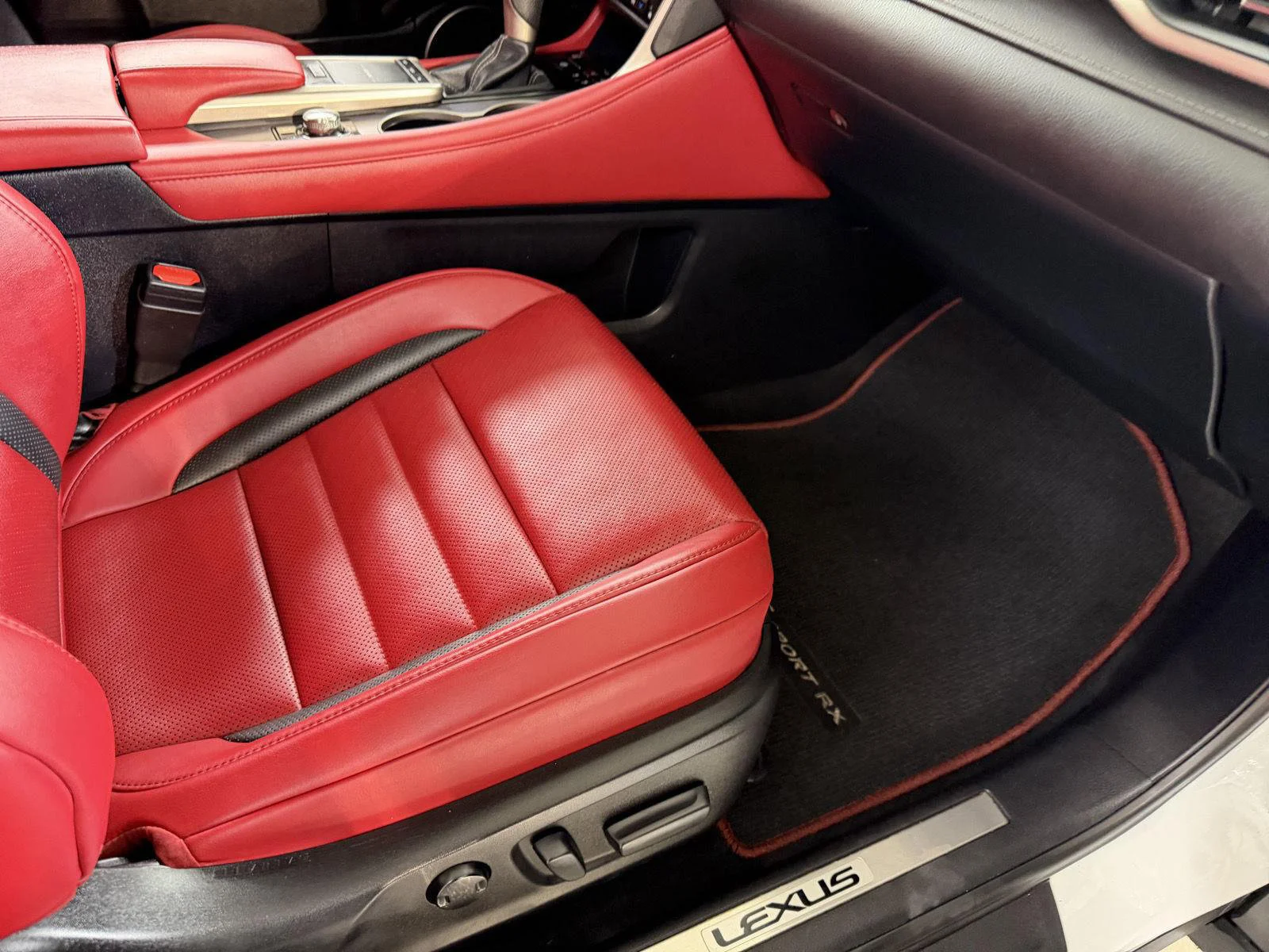 Used 2021 White Lexus 350 F Sport image 38