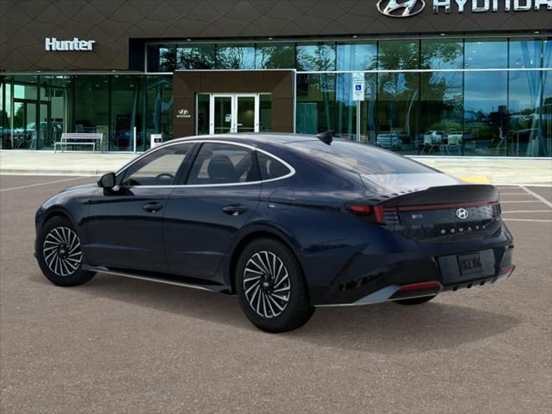 Certified Used 2026 Carbon Blue Hyundai SEL image 5