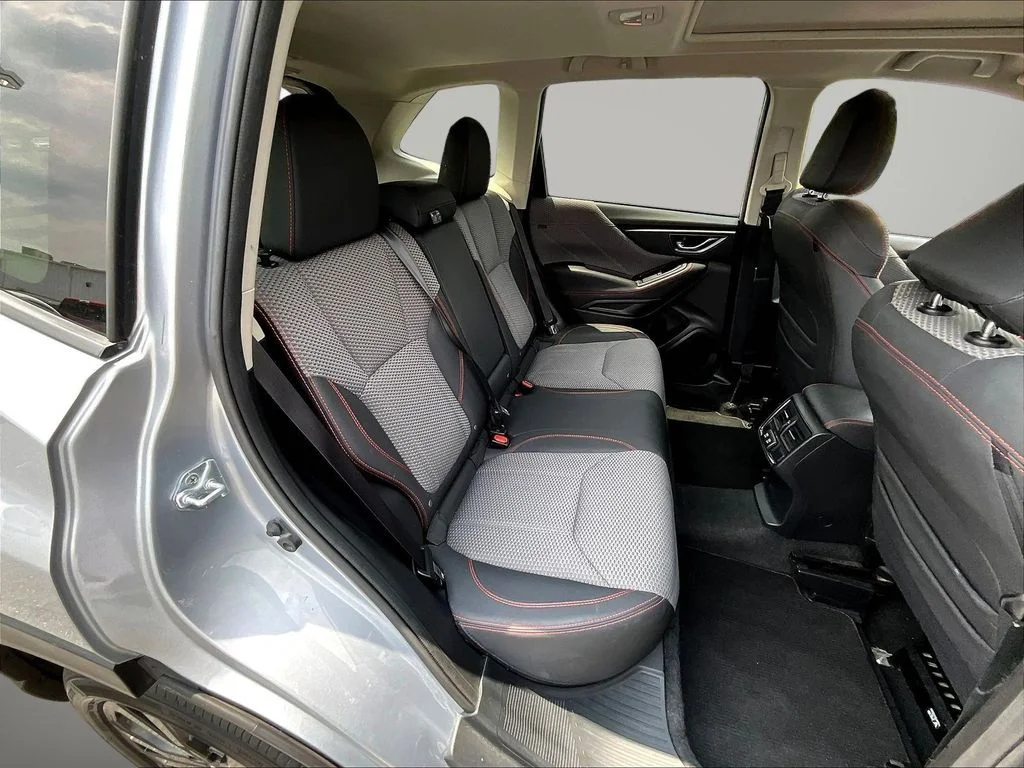 Used 2024 Ice Silver Metallic Subaru Sport image 28