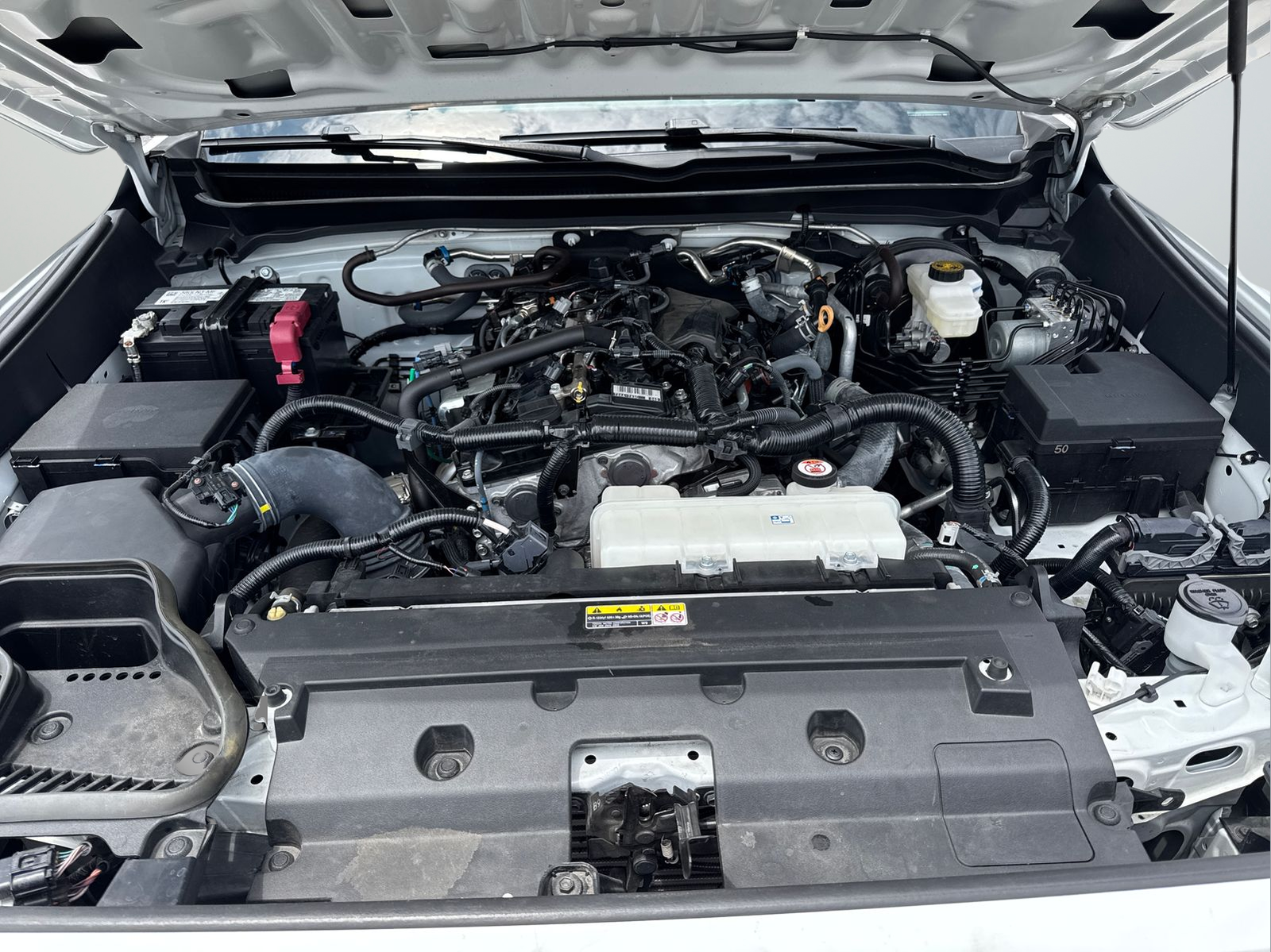 Used 2024 White Toyota SR5 image 37