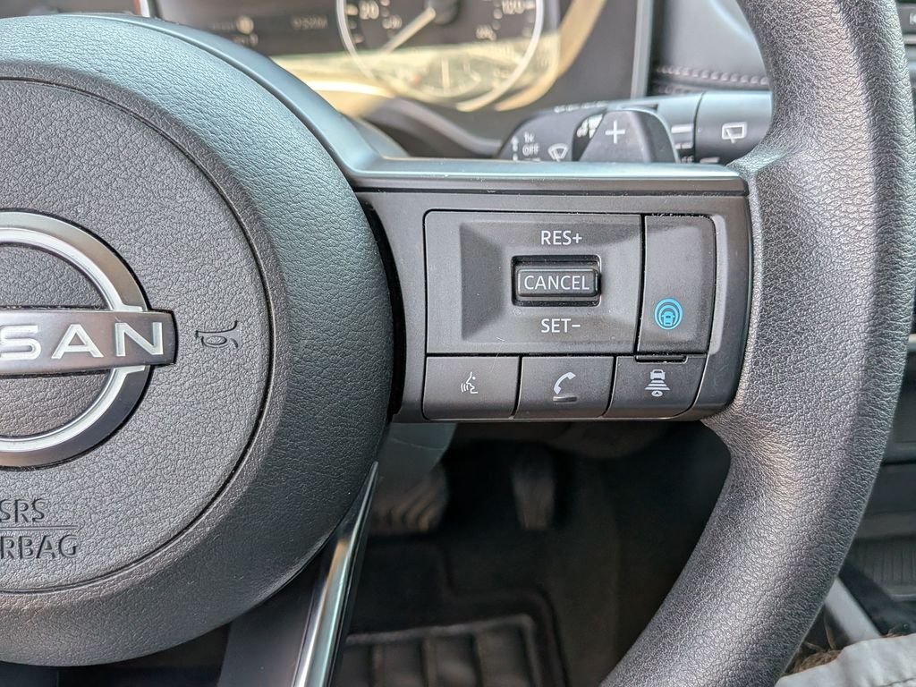 Used 2024 White Nissan SV image 20