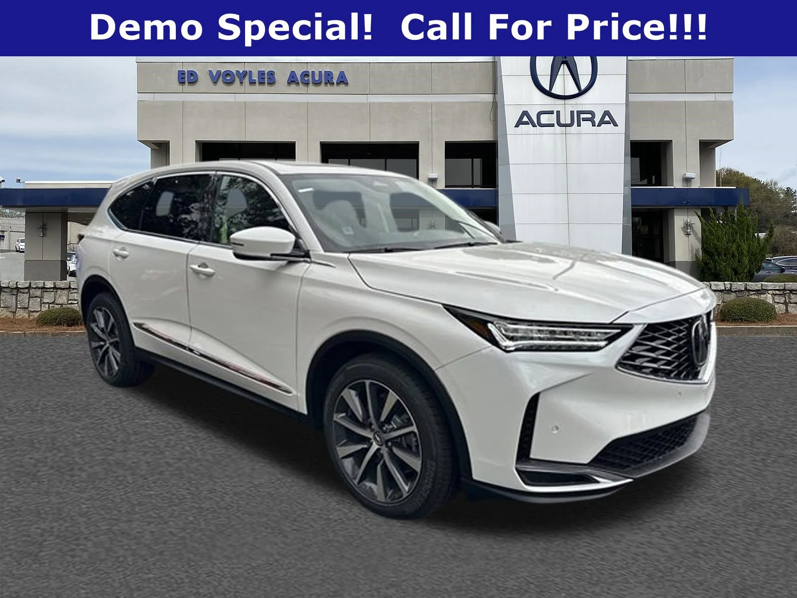 Used 2026 Platinum White Pearl Acura with Technology Package image 3