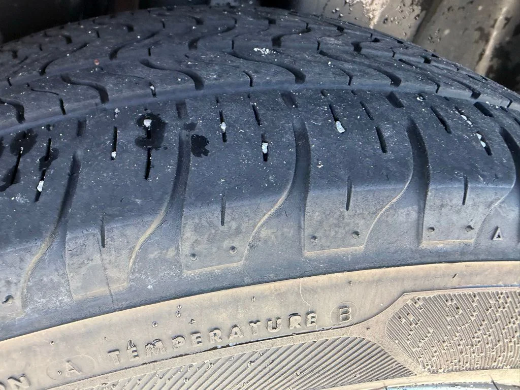 Used 2019 Gray Jeep Limited image 20