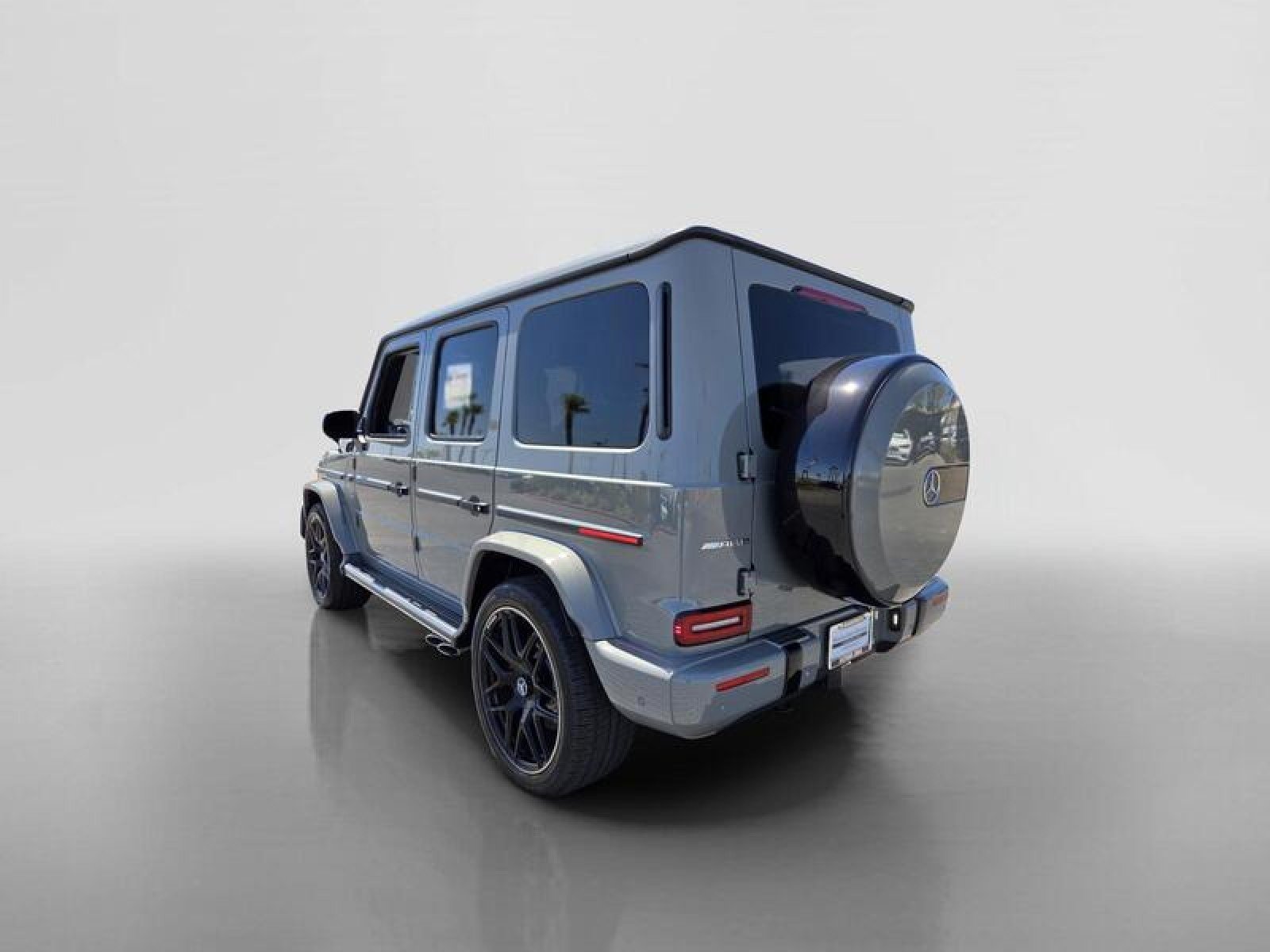 Certified Used 2022 G MANUFAKTUR Arabian Grey Mercedes-Benz AMG® G 63 image 3