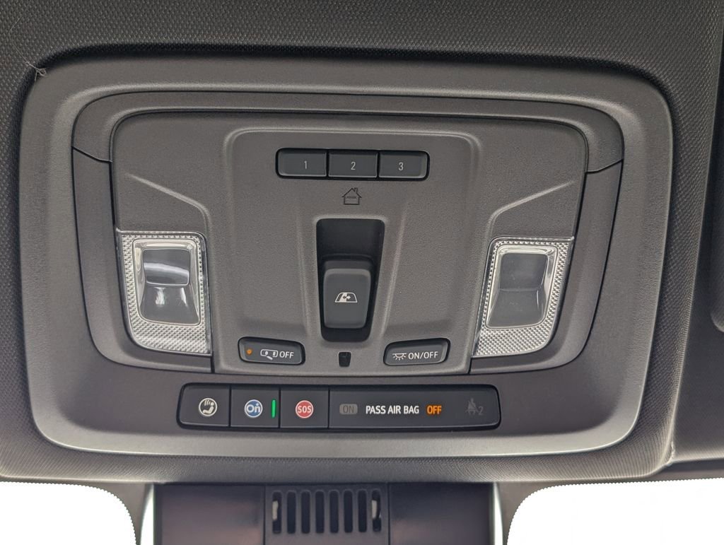 New 2026 Summit White Chevrolet LT image 24