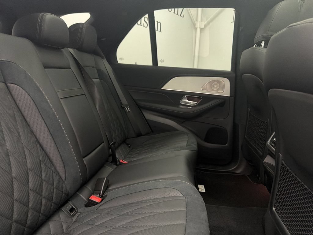 2026 Mercedes-Benz GLE AMG GLE63 S - Photo 59