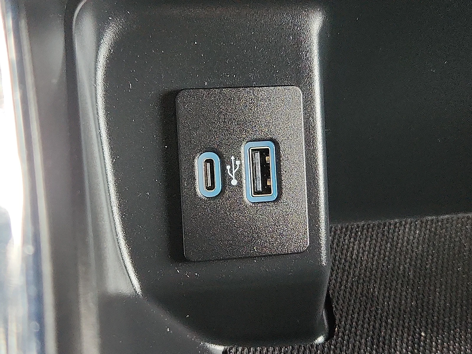 Used 2023 Oxford White Ford XL image 20