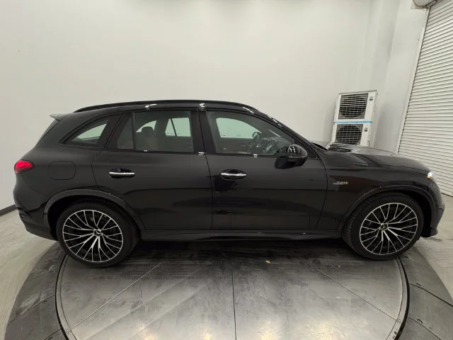 New 2026 Graphite Gray Metallic Mercedes-Benz GLC 43 AMG® image 16