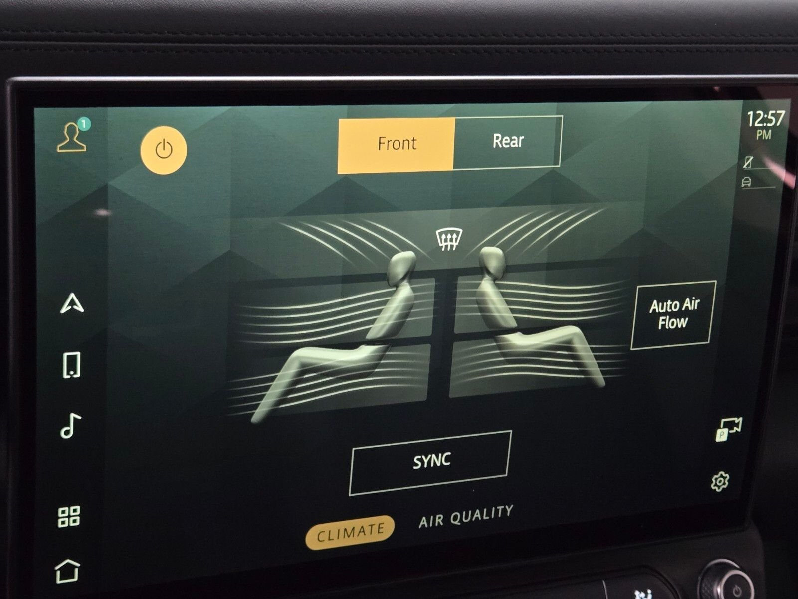 New 2026 Sedona Red Land Rover X-Dynamic SE image 31