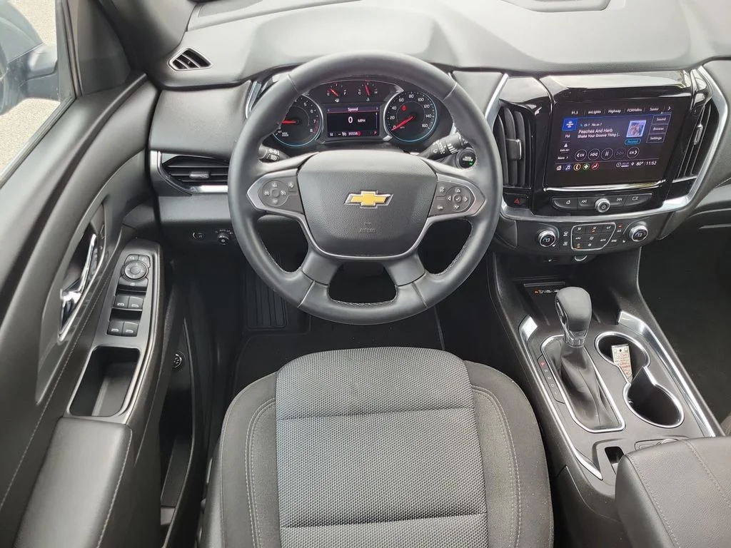 Used 2023 Gray Chevrolet LT image 15