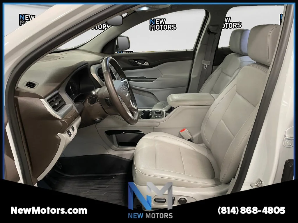 Used 2023 Summit White GMC SLT image 9
