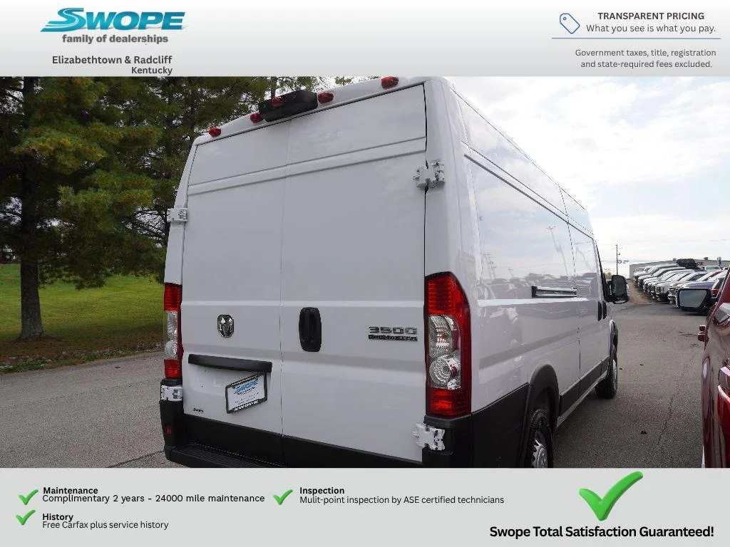 New 2025 Bright White Clearcoat RAM Tradesman image 3