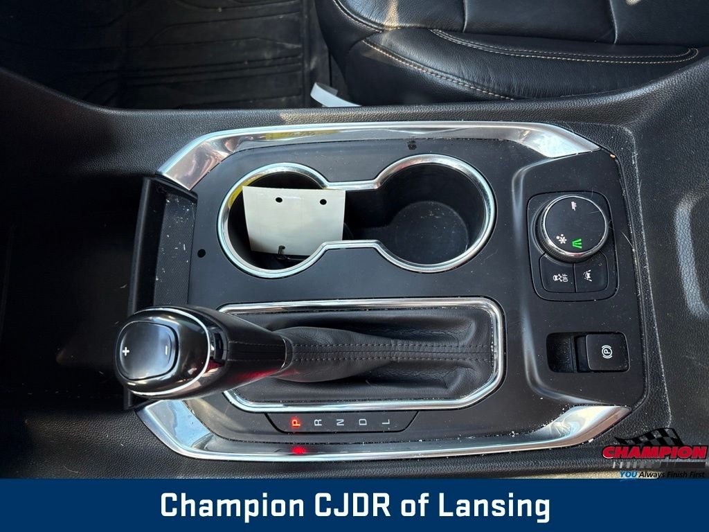 Used 2020 Black Chevrolet RS image 34