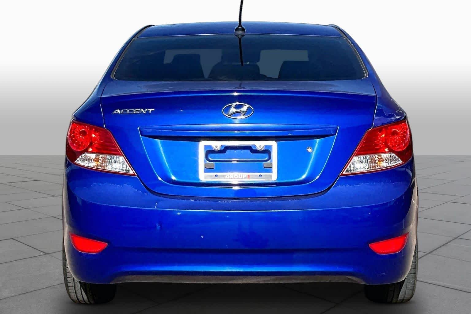 Pre-Owned 2014 Hyundai Accent GLS