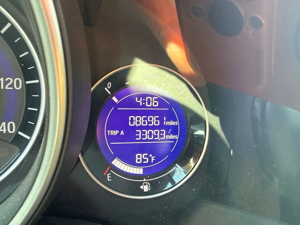Used 2016  Honda LX image 10