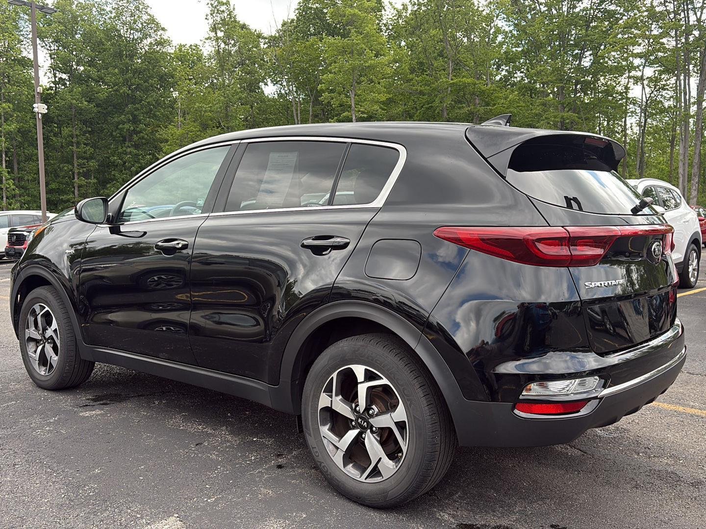 Used 2020 Black Cherry Kia  image 5
